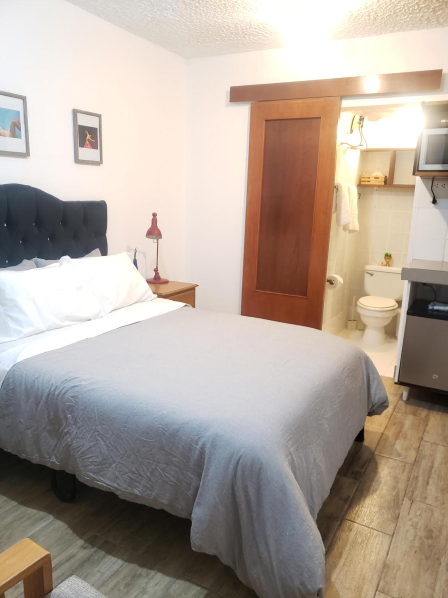 Central, Cozy & Self-Contained Petfriendly Apartments In The Heart Of Miraflores Λίμα Δωμάτιο φωτογραφία